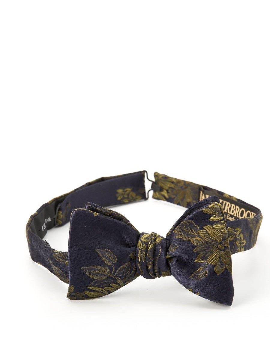 Menswear Favourbrook Bow Ties & Cummerbunds | Olive Bourgainville Silk Bow Tie